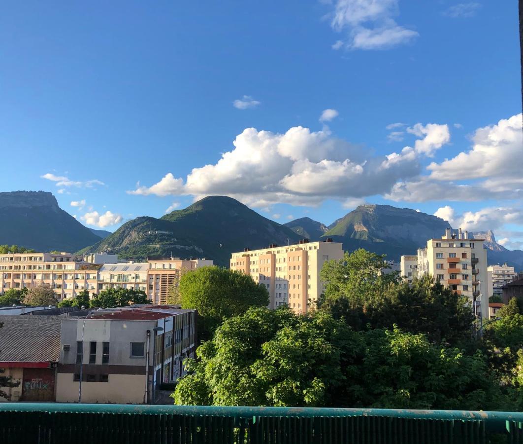 Logement Entier Grenoble Avec Vue Sur La Bastille Apartment ภายนอก รูปภาพ